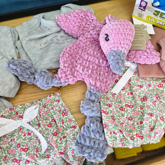 Amigurumi - Goldie Duck Lovey